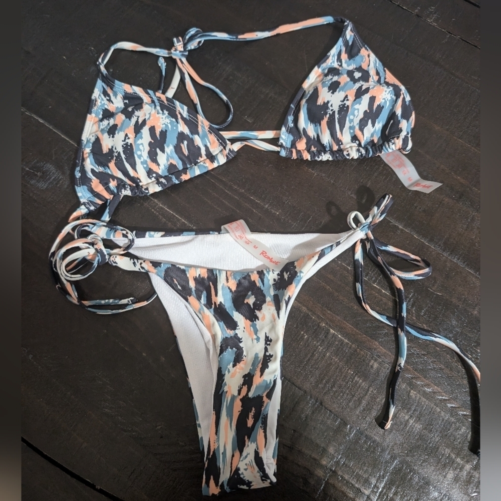 ROMWE Animal Print Blue and Orange Bikini Set with Adjustable Ties size M
